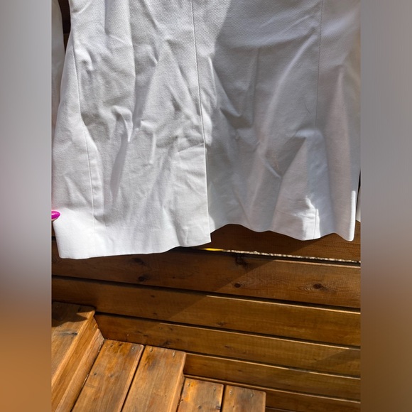 BANANA REPUBLIC Pique blazer in white. Size 4 Tall. EUC. - Picture 13 of 14